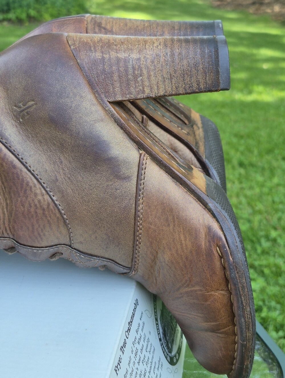 VINTAGE Frye Villager Lace Antique Gold Boots-7.5 - Picture 7 of 16